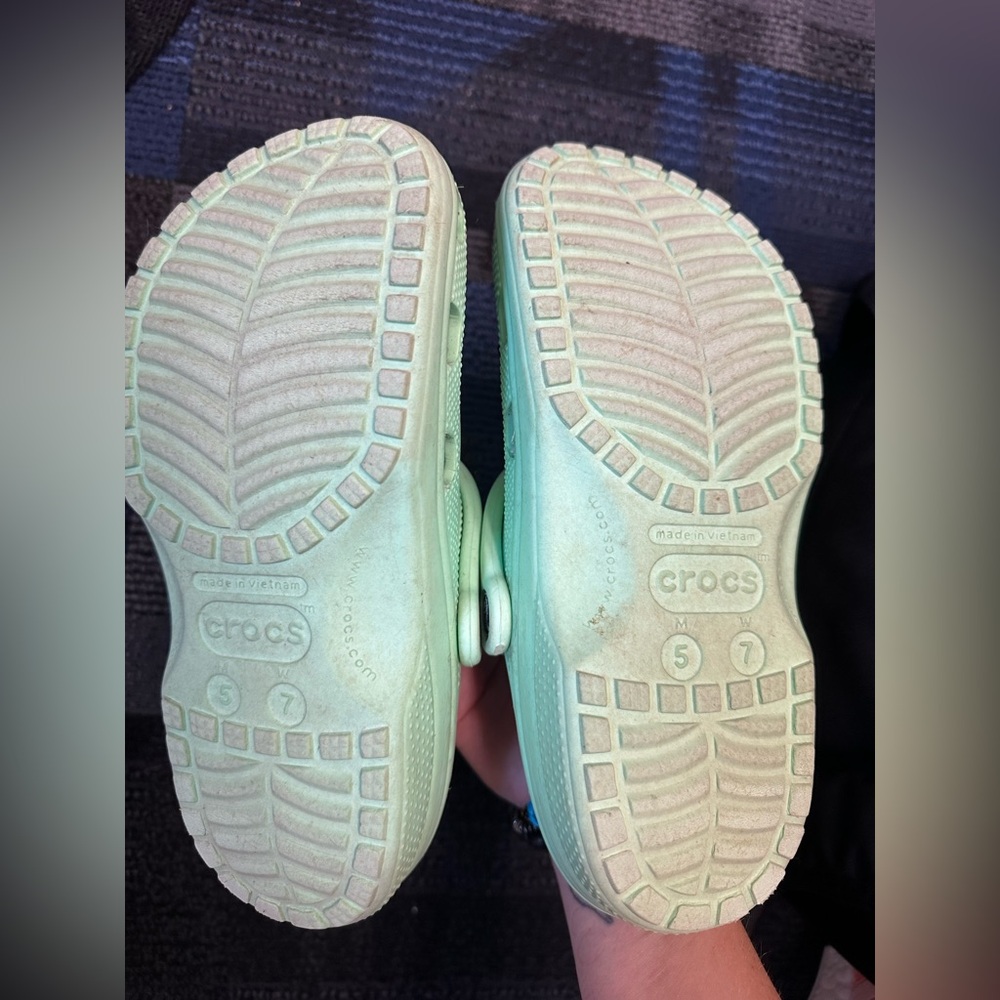 Crocs, Mint Green, W7 - Picture 3 of 3